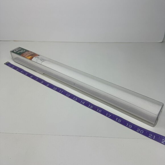 Charles Craft Creative World DMC White Aida 14 Count Cross Stitch Cloth 20x24in - Picture 3 of 16